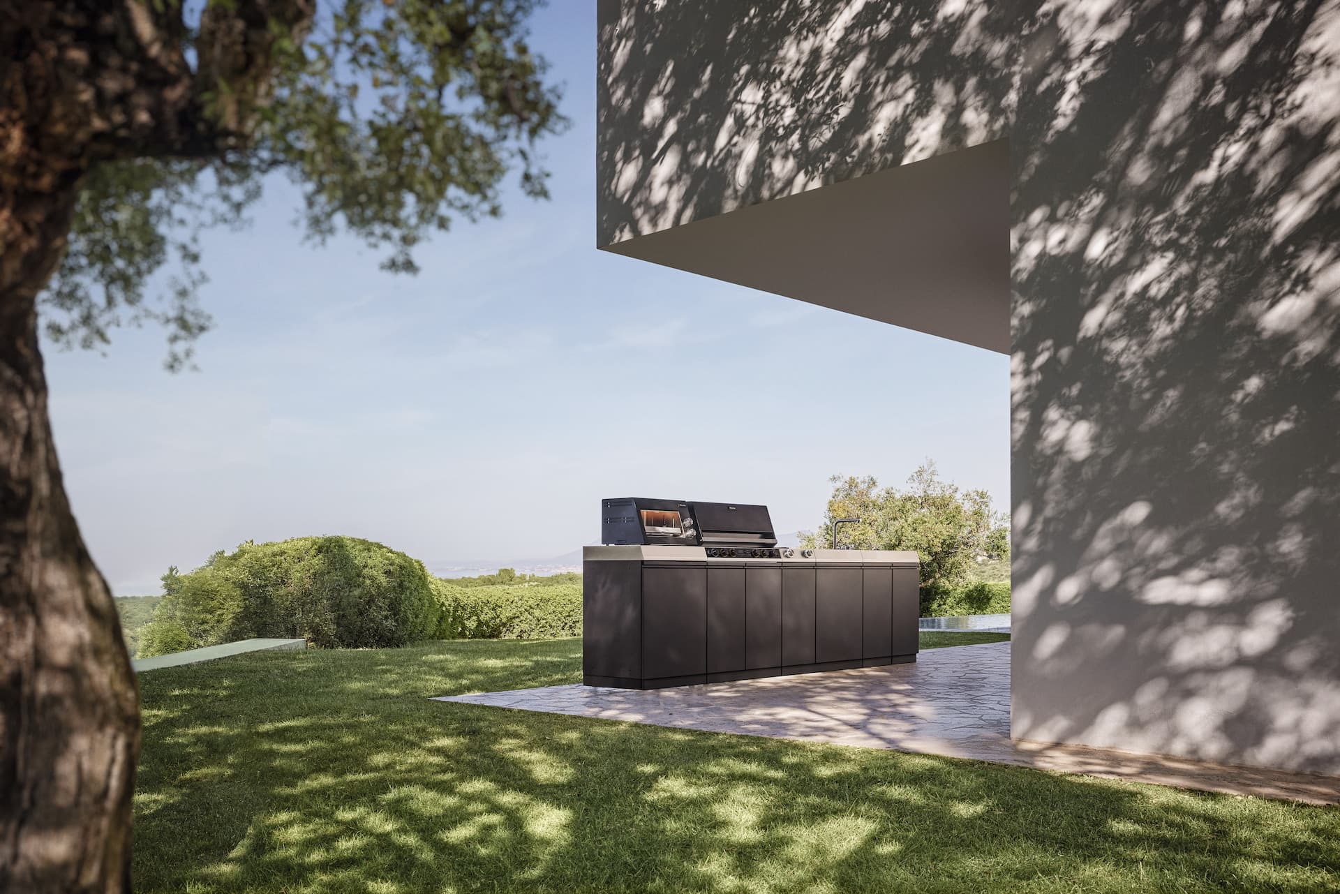 Miele Outdoor-Küche im Garten