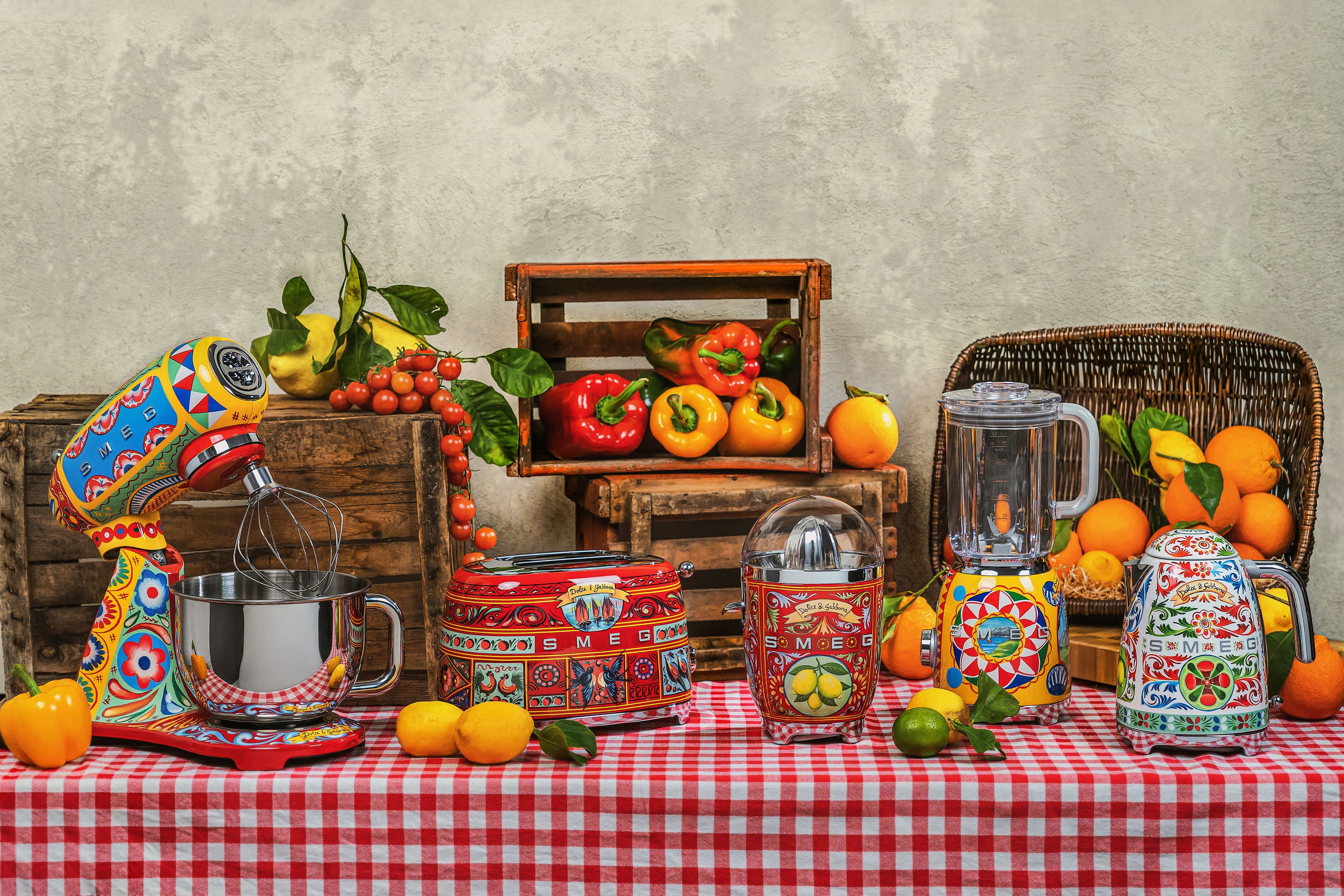 Dolce & Gabbana - Sicily is my love Smeg und Dolce & Gabbana - Thumbnail 3